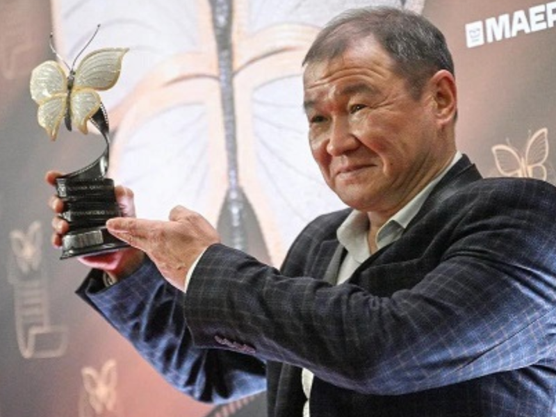 Евразийская академия кинематографических искусств вручила первые премии «Бриллиантовая бабочка»